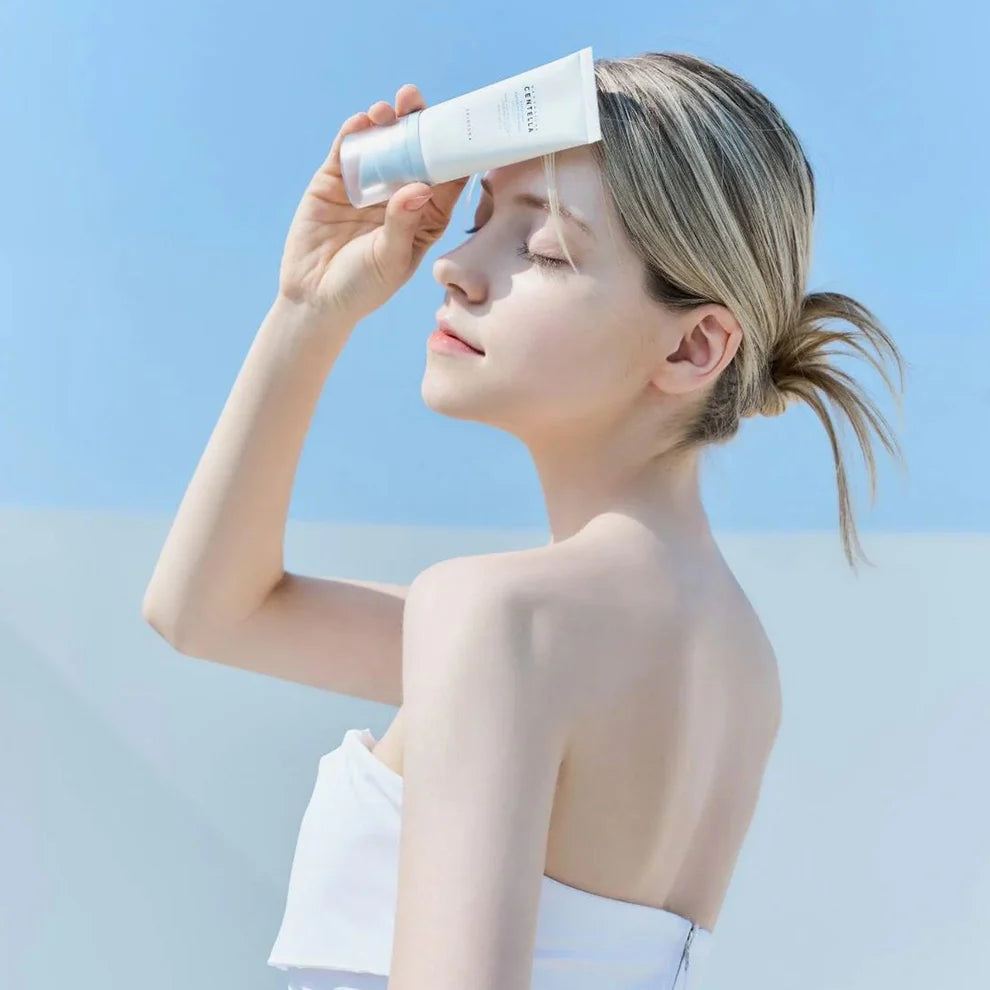 Centella Hyalu-Cica Water-Fit Sun Serum | SKIN1004 Madagascar